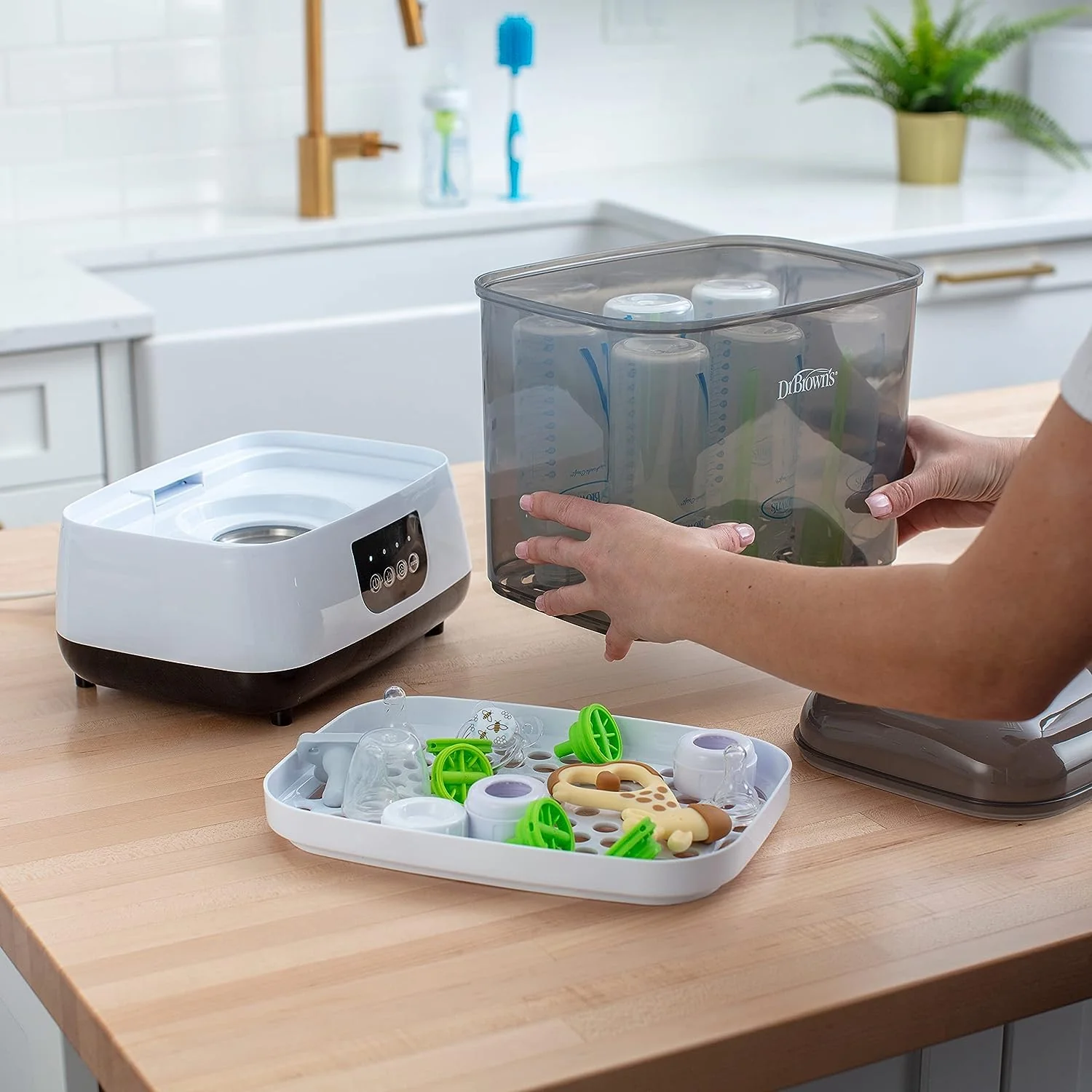 All-in-One Baby Bottle Sterilizer and Dryer - Image 11
