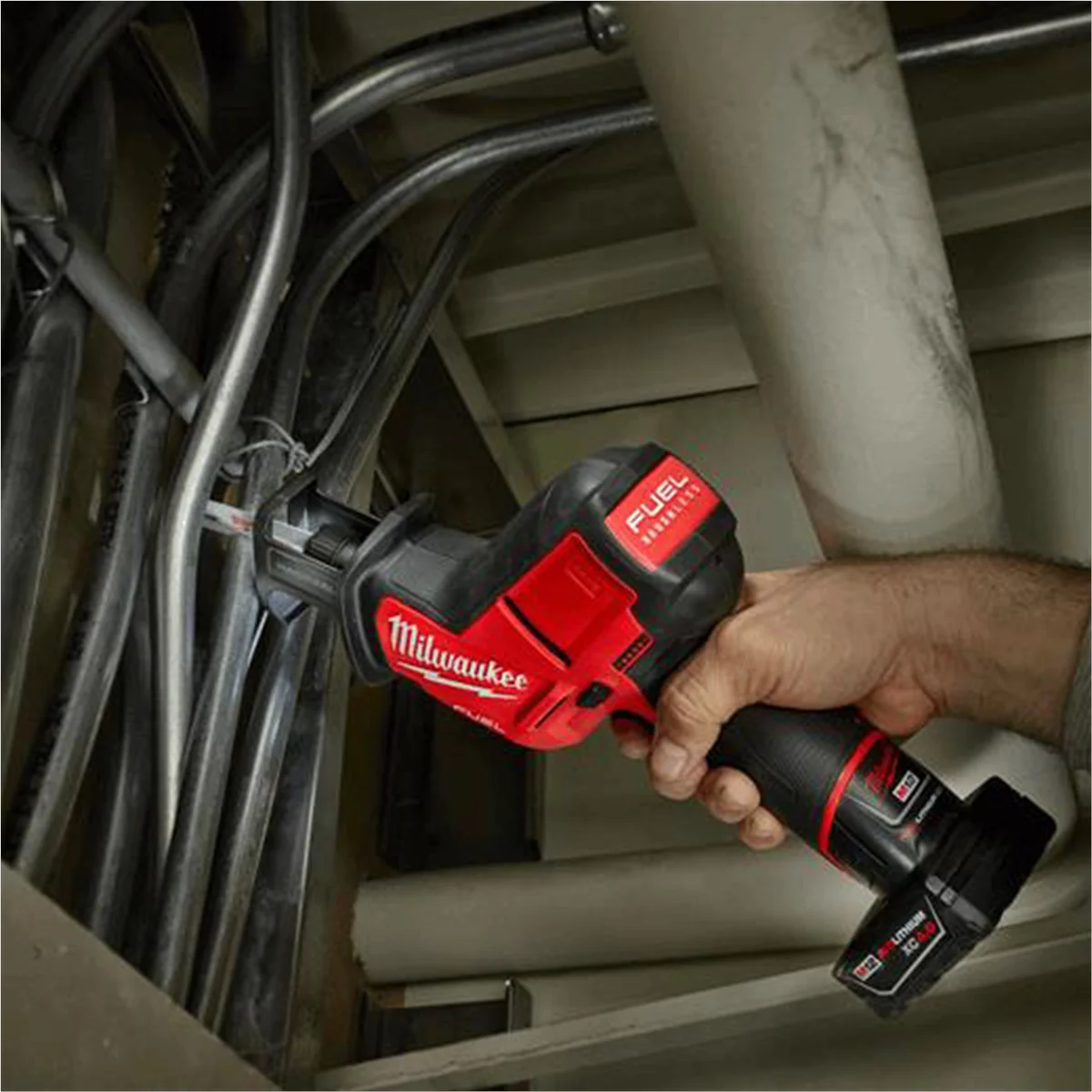 Milwaukee 2520-21XC M12 FUEL HACKZALL Reciprocating Saw Kit - Image 8