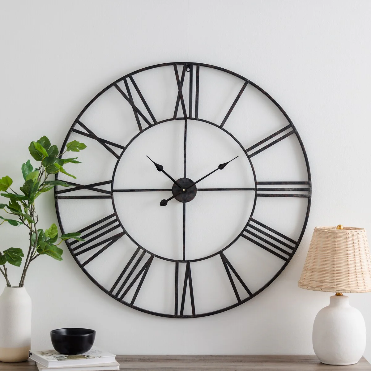 Modern Round Metal Wall Clock, Decorative Circular Hanging Clock for Living Room, Bedroom and Office - Image 44