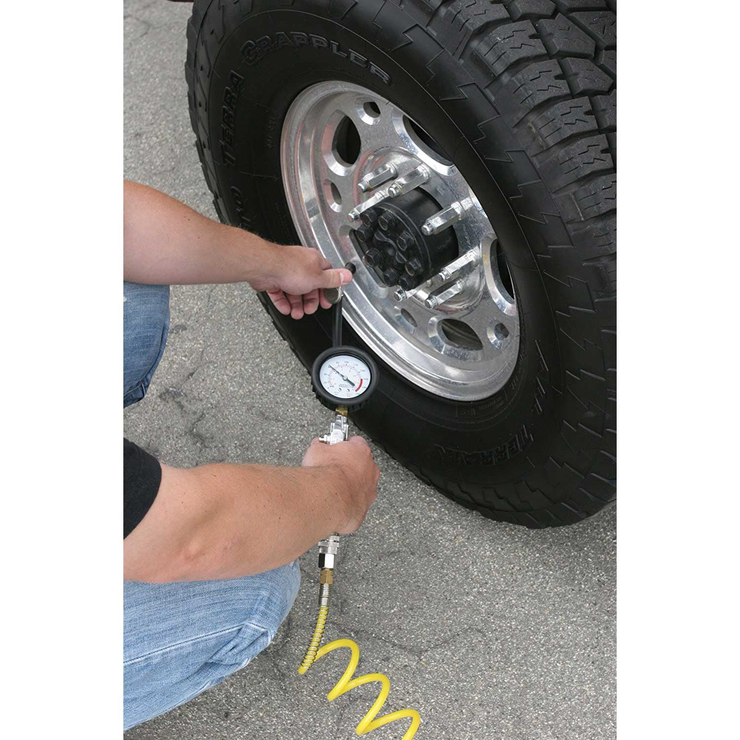 Viair 300P 12 Volt 150 PSI Portable Compressor Kit for Tires up to 33 Inches - Image 4