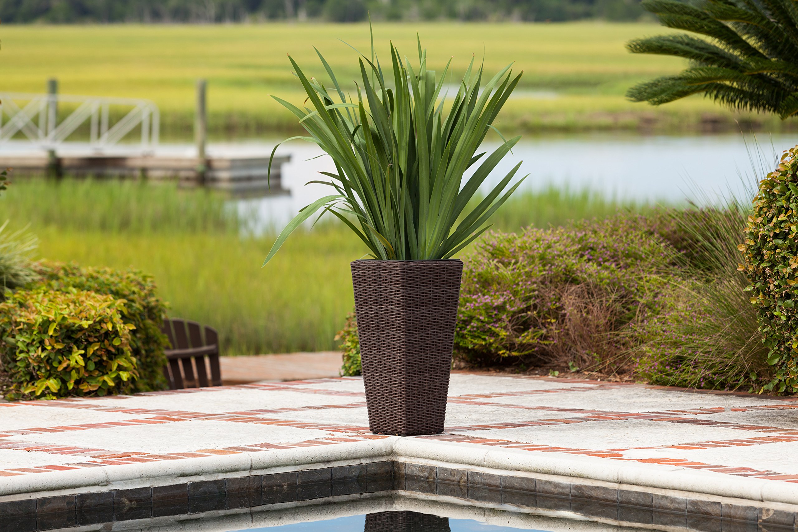All-Weather Wicker Planter Set with Liners, Outdoor Decorative Garden Plant Pots for Patio, Deck & Balcony - Image 2
