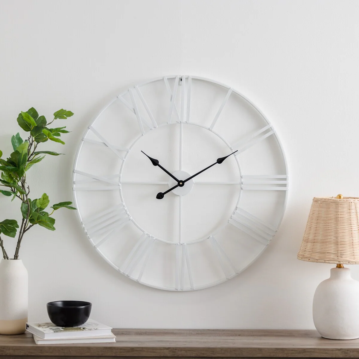 Modern Round Metal Wall Clock, Decorative Circular Hanging Clock for Living Room, Bedroom and Office - Image 64