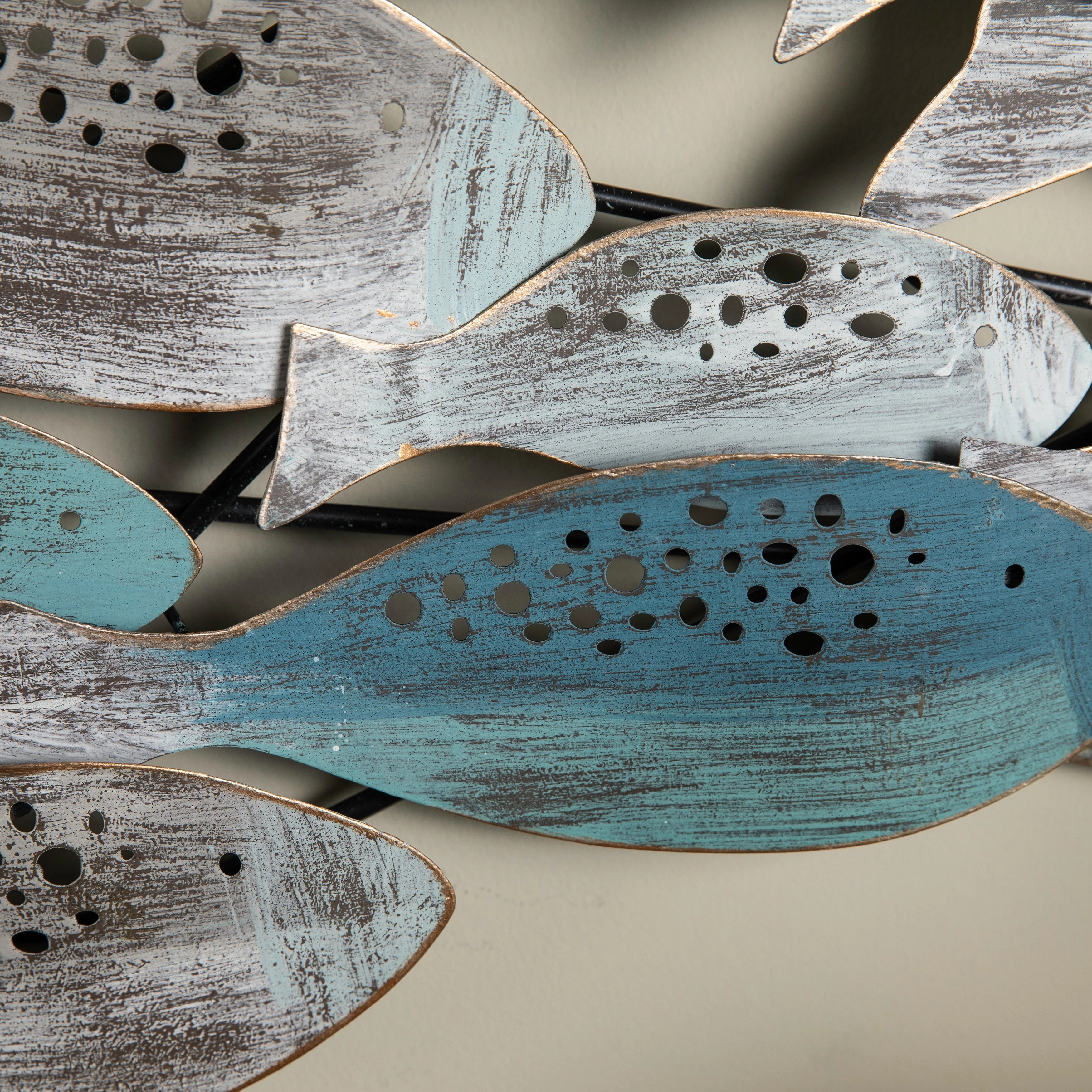 Modern Coastal Metal Wall Art, Decorative Fish Wall Sculpture for Living Room, Bedroom and Home Decoration - Image 7