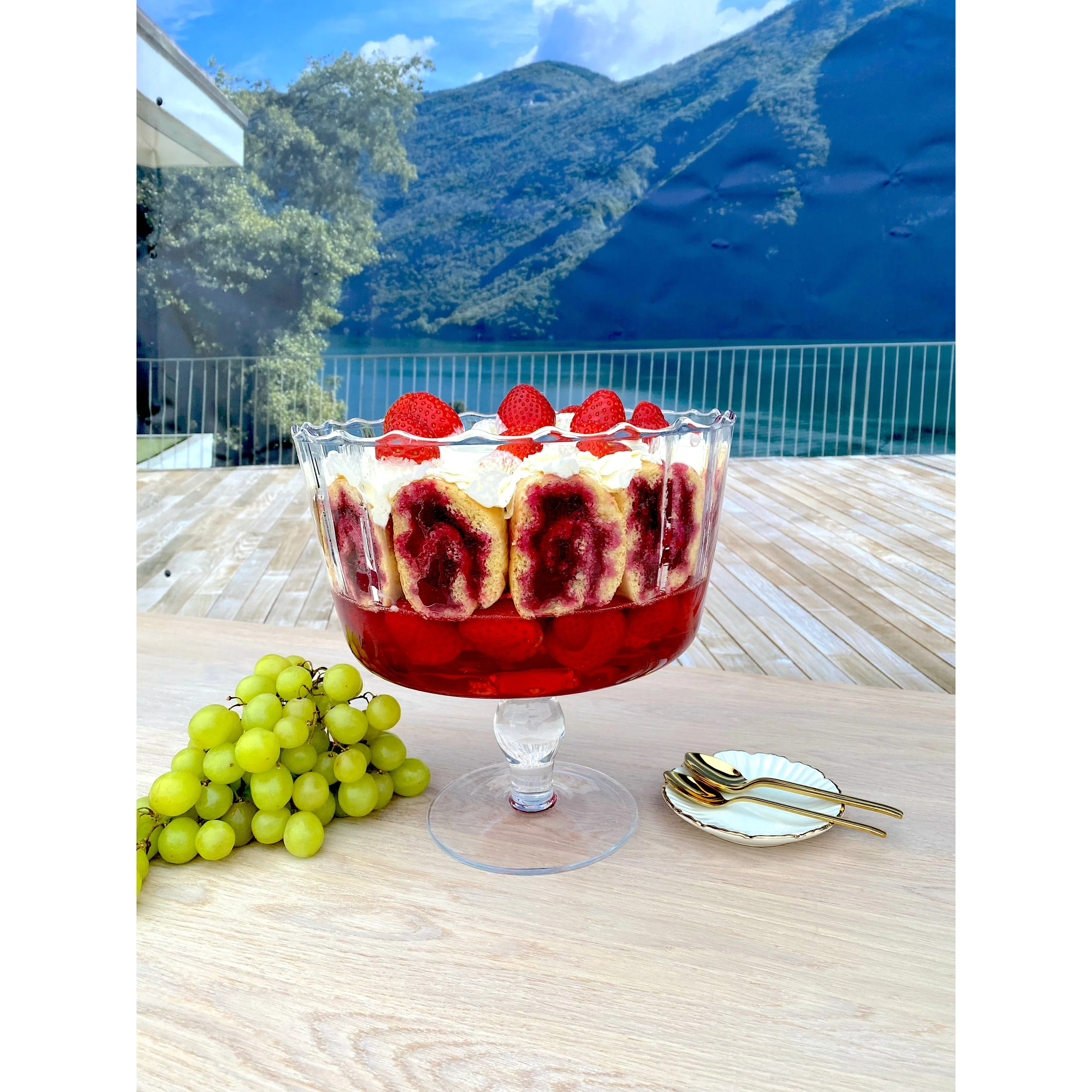 Large Glass Trifle Bowl with Scalloped Design, 168 Oz. Dessert Serving Bowl - Image 5