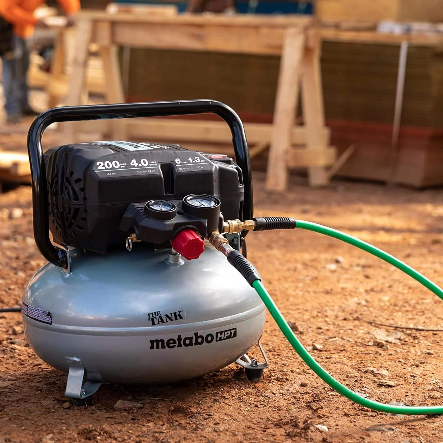 Metabo HPT EC914S THE TANK 200 PSI Pancake Air Compressor 6 gal - Image 6