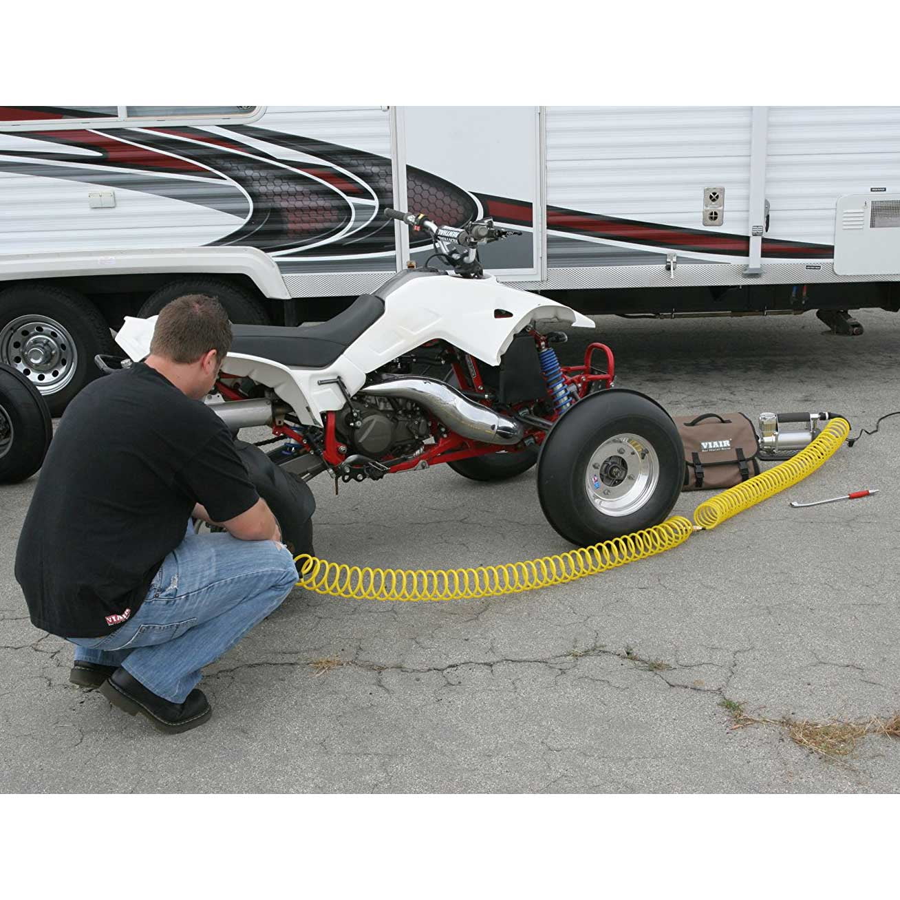 Viair 300P 12 Volt 150 PSI Portable Compressor Kit for Tires up to 33 Inches - Image 5